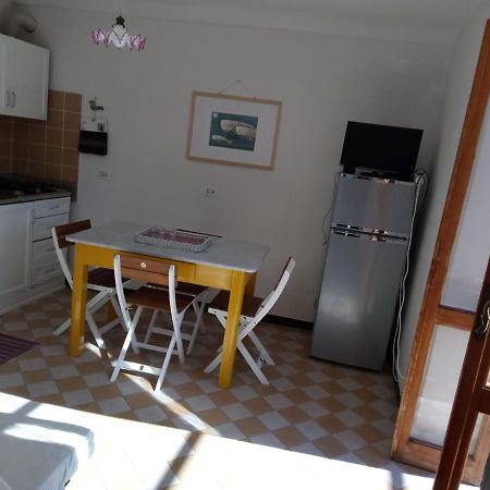 Appartamento In Dimora Tipica Montale  Bagian luar foto