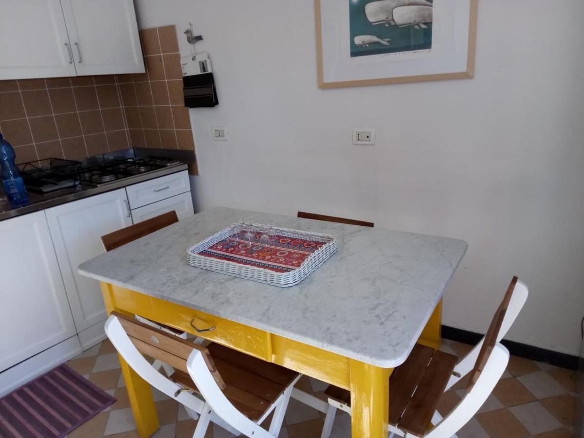Appartamento In Dimora Tipica Montale  Bagian luar foto