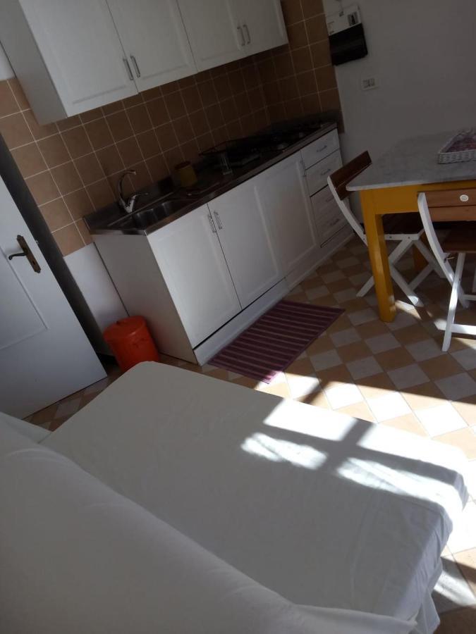 Appartamento In Dimora Tipica Montale  Bagian luar foto